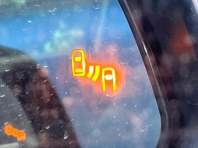 TOYOTA RAV4 HYBRID 4WD 2023 Image 31