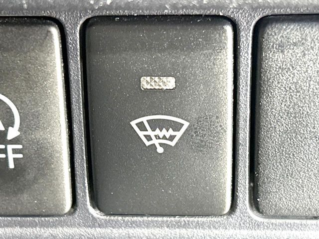 TOYOTA VOXY 2015 Image 31