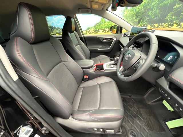 TOYOTA RAV4 HYBRID 4WD 2024 Image 31