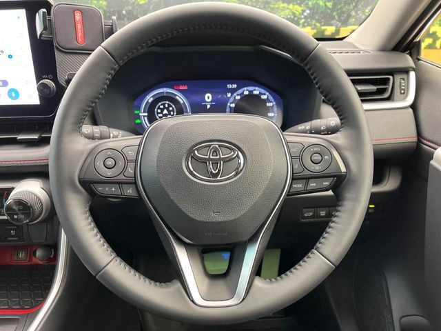 TOYOTA RAV4 HYBRID 4WD 2024 Image 31