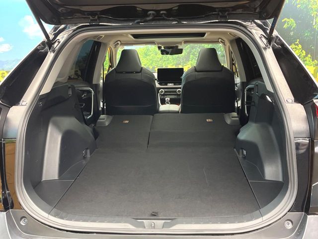 TOYOTA RAV4 HYBRID 4WD 2023 Image 31