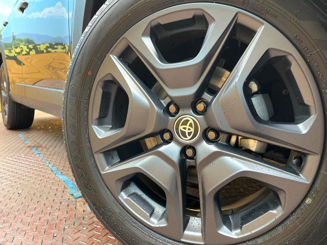 TOYOTA RAV4 HYBRID 4WD 2023 Image 31