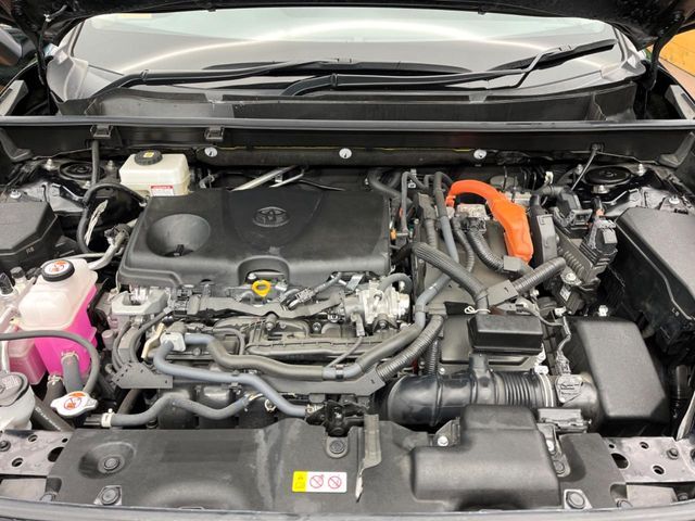 TOYOTA RAV4 HYBRID 4WD 2023 Image 31