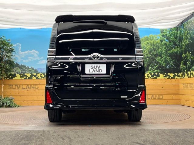 TOYOTA VOXY 2021 Image 31