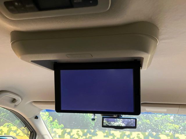 NISSAN ELGRAND 2021 Image 31