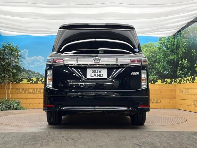 NISSAN ELGRAND 2021 Image 31
