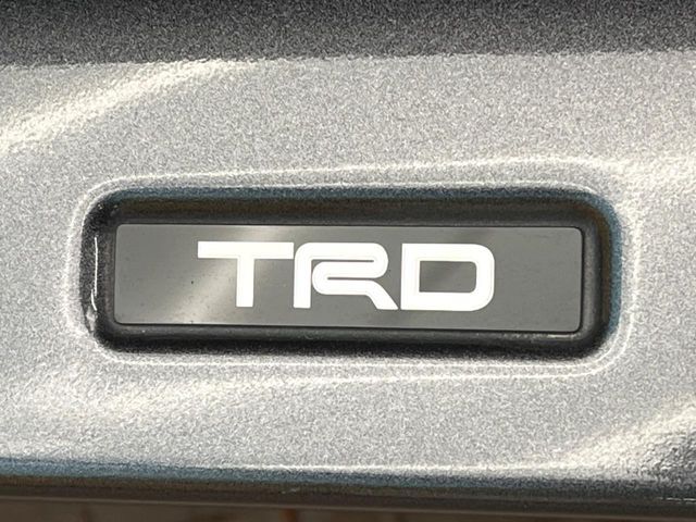 TOYOTA RAV4 HYBRID 2WD 2021 Image 31