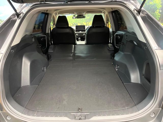TOYOTA RAV4 HYBRID 2WD 2021 Image 31