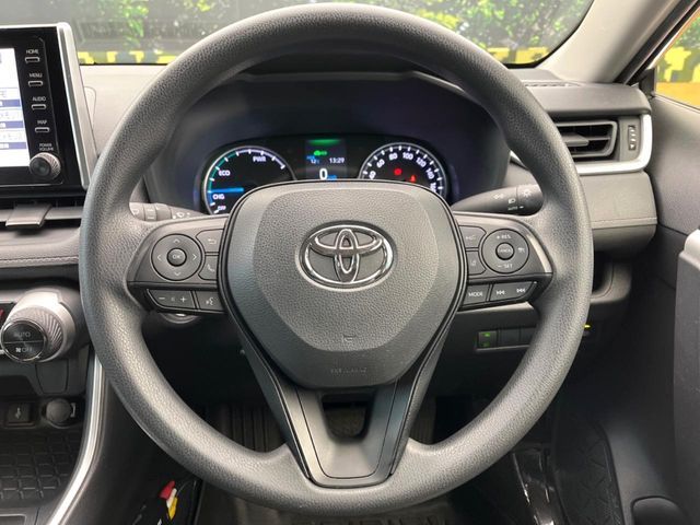 TOYOTA RAV4 HYBRID 2WD 2021 Image 31