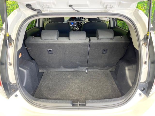 TOYOTA AQUA 2015 Image 31