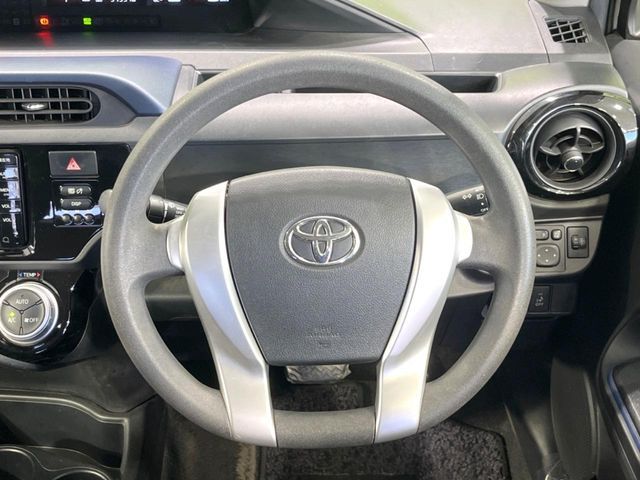 TOYOTA AQUA 2015 Image 31