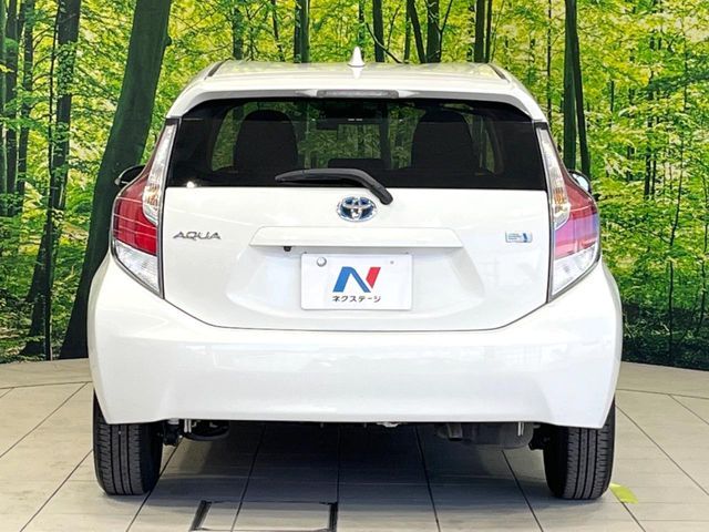 TOYOTA AQUA 2015 Image 31