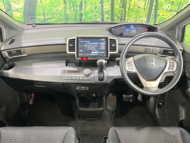 HONDA FREED SPIKE HYBRID 2013 Image 31