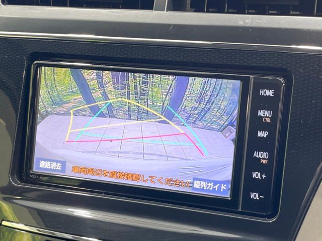 TOYOTA PRIUS ALPHA 2019 Image 31