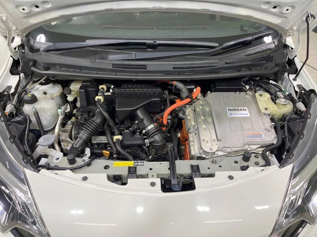 NISSAN NOTE 2017 Image 31