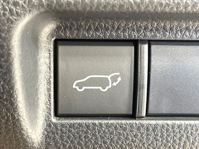 TOYOTA HARRIER 2WD 2021 Image 31