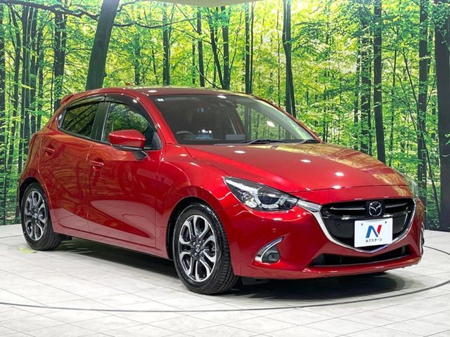 MAZDA DEMIO 2016 Image 31