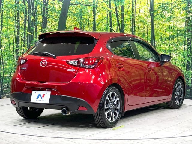 MAZDA DEMIO 2016 Image 31