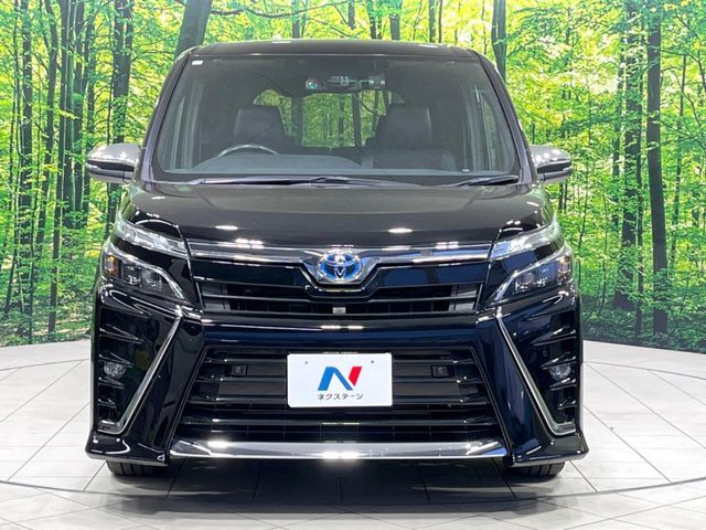 TOYOTA VOXY HYBRID 2020 Image 31