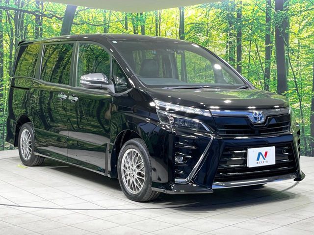 TOYOTA VOXY HYBRID 2020 Image 31