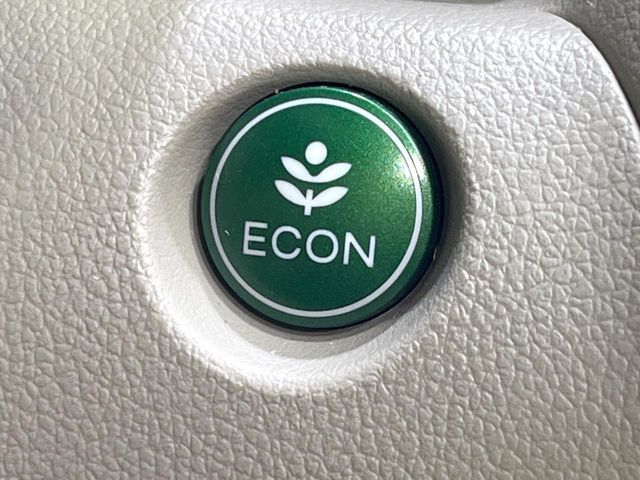 HONDA N BOX 2015 Image 31