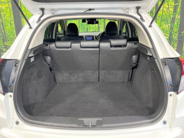 HONDA VEZEL HYBRID 2014 Image 31