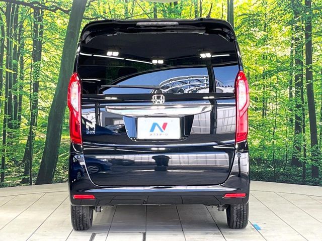 HONDA N BOX 2019 Image 31