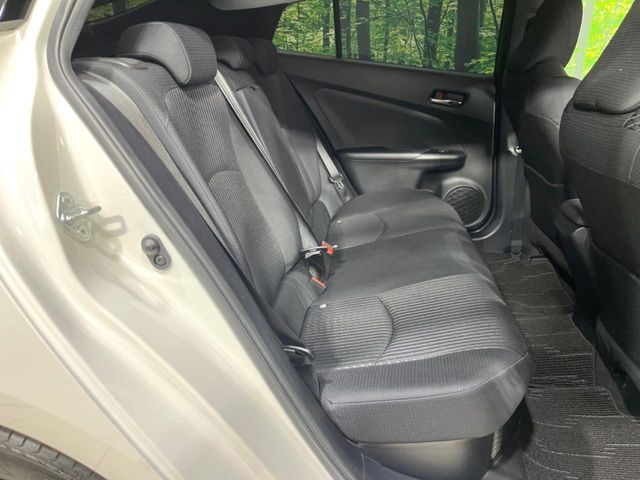 TOYOTA PRIUS 2018 Image 31