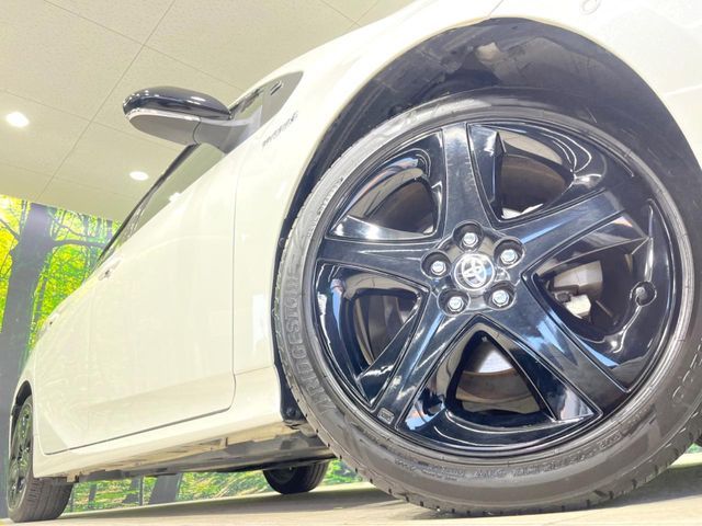 TOYOTA PRIUS 2018 Image 31