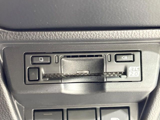 TOYOTA PRIUS 2024 Image 31