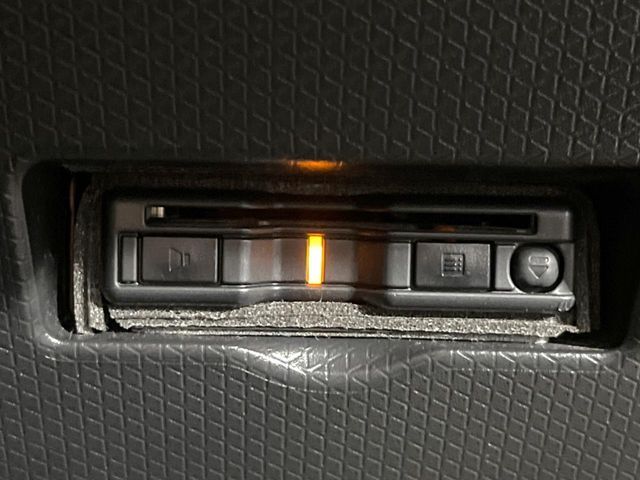 DAIHATSU TANTO CUSTOM 2021 Image 31