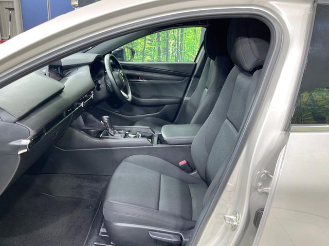 MAZDA 3 FASTBACK 2022 Image 31