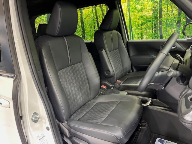 TOYOTA NOAH HYBRID 2023 Image 31