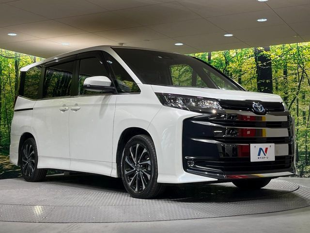 TOYOTA NOAH HYBRID 2023 Image 31