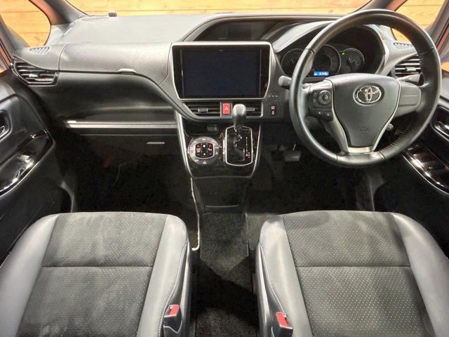 TOYOTA VOXY 2020 Image 31