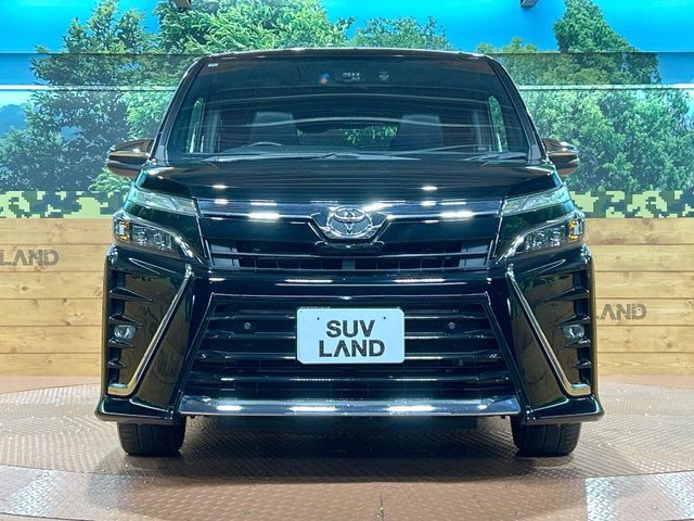 TOYOTA VOXY 2020 Image 31