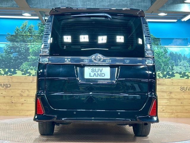 TOYOTA VOXY 2020 Image 31