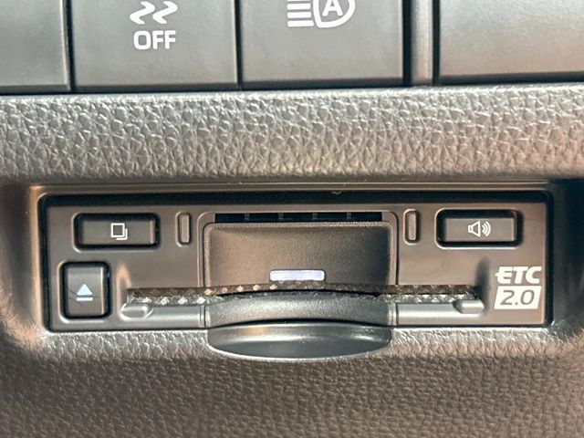 TOYOTA HARRIER 2WD 2023 Image 31