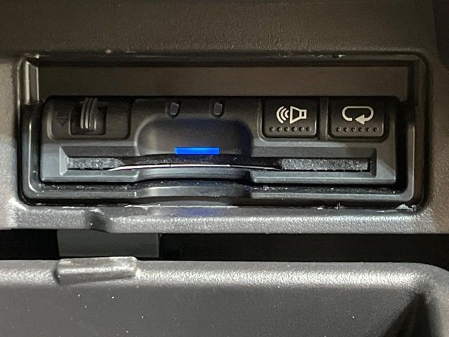 NISSAN SERENA  S-HYBRID 2017 Image 31