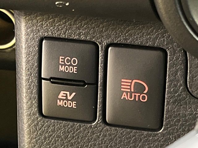 TOYOTA PROBOX VAN HYBRID 2025 Image 31