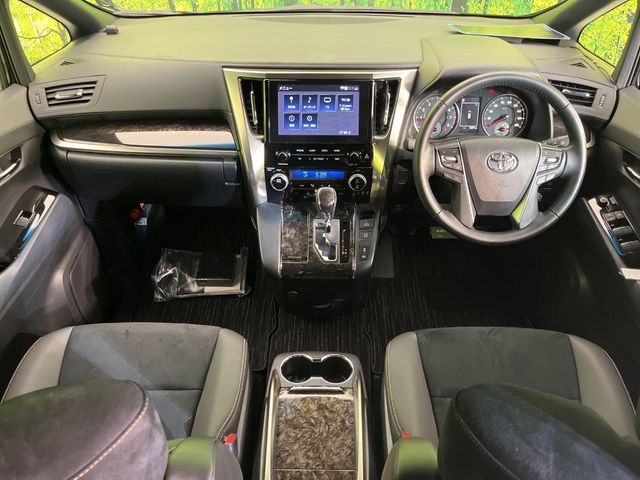 TOYOTA ALPHARD 2022 Image 31