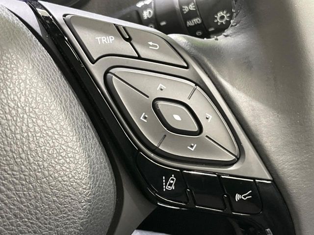 TOYOTA C-HR 2020 Image 31