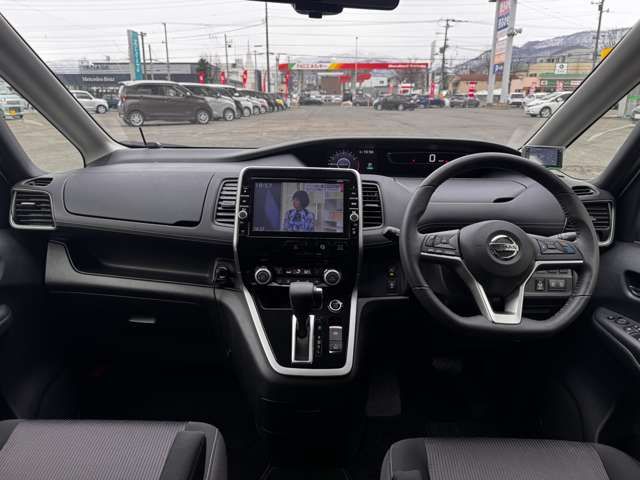 NISSAN SERENA  S-HYBRID 4WD 2018 Image 31