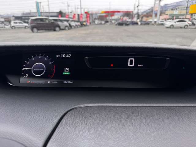 NISSAN SERENA  S-HYBRID 4WD 2018 Image 31