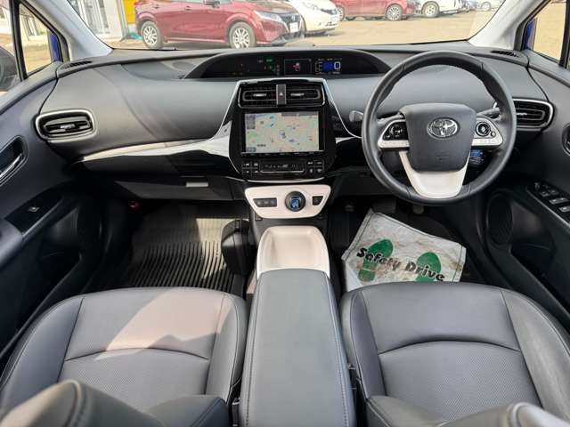 TOYOTA PRIUS 4WD 2016 Image 31