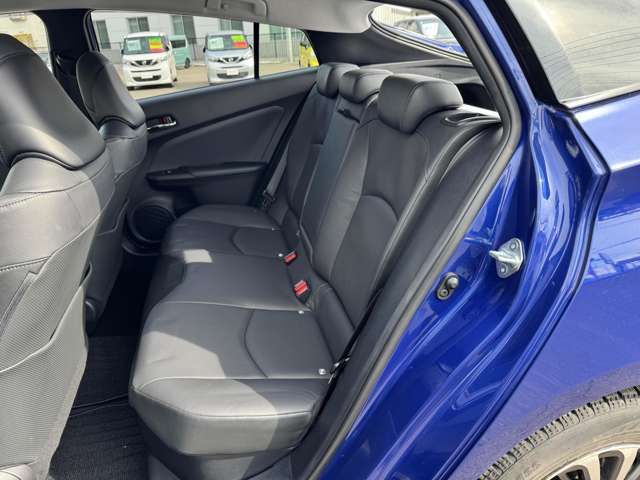 TOYOTA PRIUS 4WD 2016 Image 31