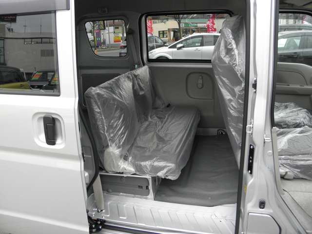 NISSAN NV100 CLIPPER 4WD 2026 Image 31
