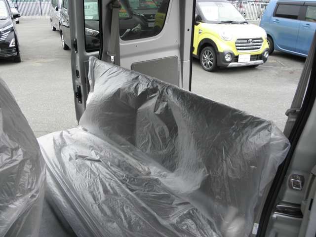 NISSAN NV100 CLIPPER 4WD 2026 Image 31