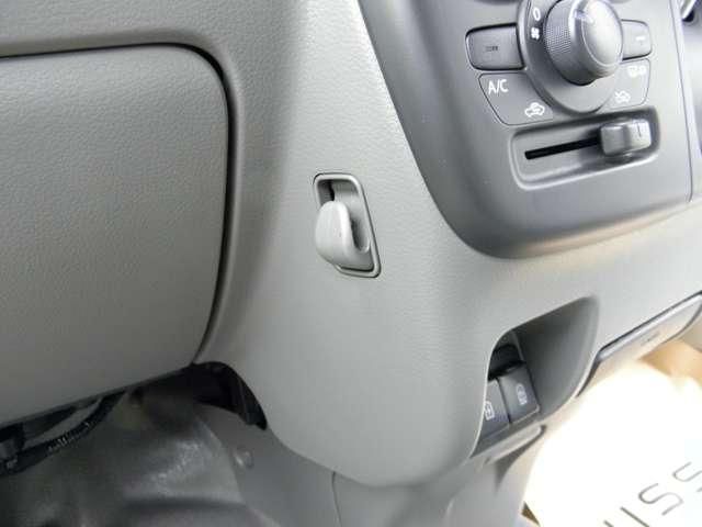 NISSAN NV100 CLIPPER 4WD 2026 Image 31