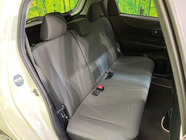 TOYOTA VITZ 2013 Image 31